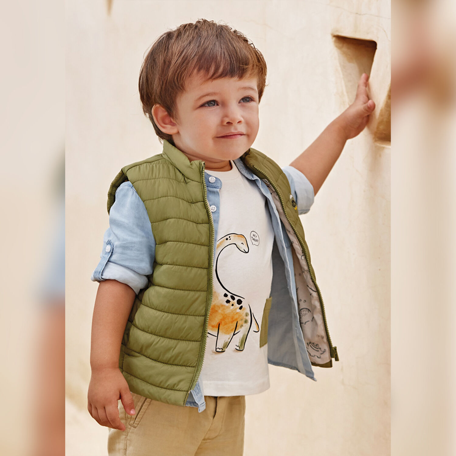 تيشيرت بطبعة ديناصور باللون الأبيض للأولاد, 1, hi-res