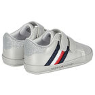 حذاء قبل المشي بالشعار باللون الفضي للاولاد , 1, hi-res