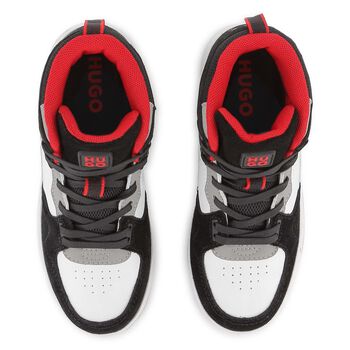 حذاء رياضي بشعار باللونين الأبيض والأسود للأولاد