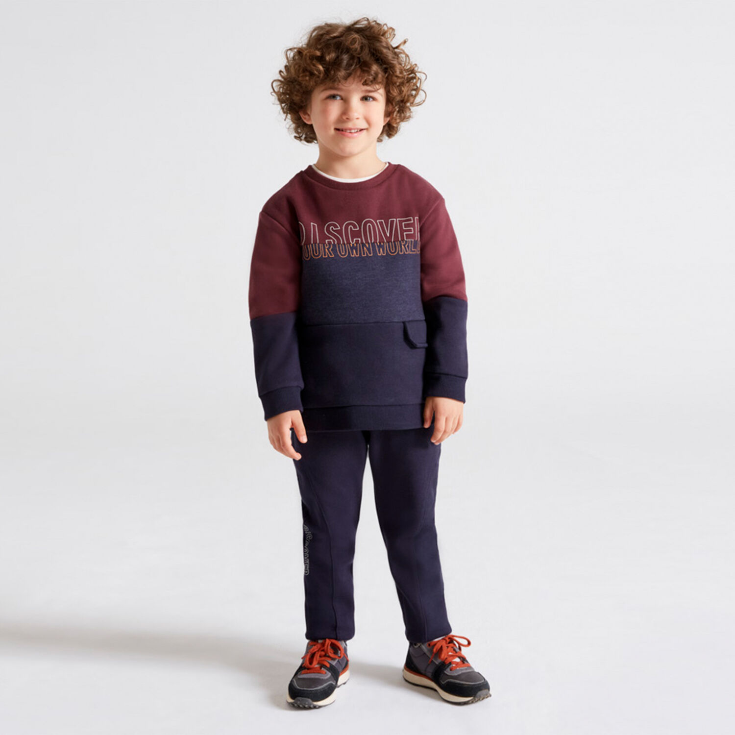 بدلة رياضية باللون الأحمر والكحلي للأولاد, 1, hi-res image number null