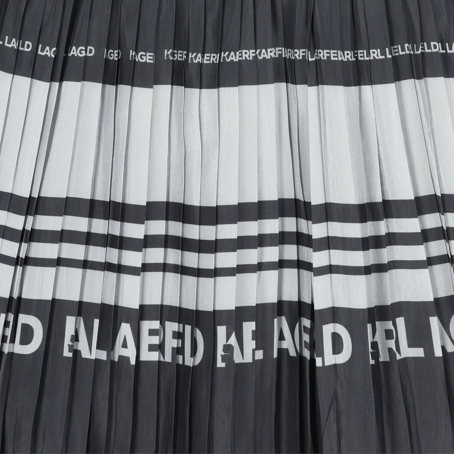 فستان بنات بطيات بالشعار باللون الاسود والفضى , 1, hi-res