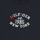 بدلة رياضية أولاد بالشعار باللون الكحلي , 1, hi-res