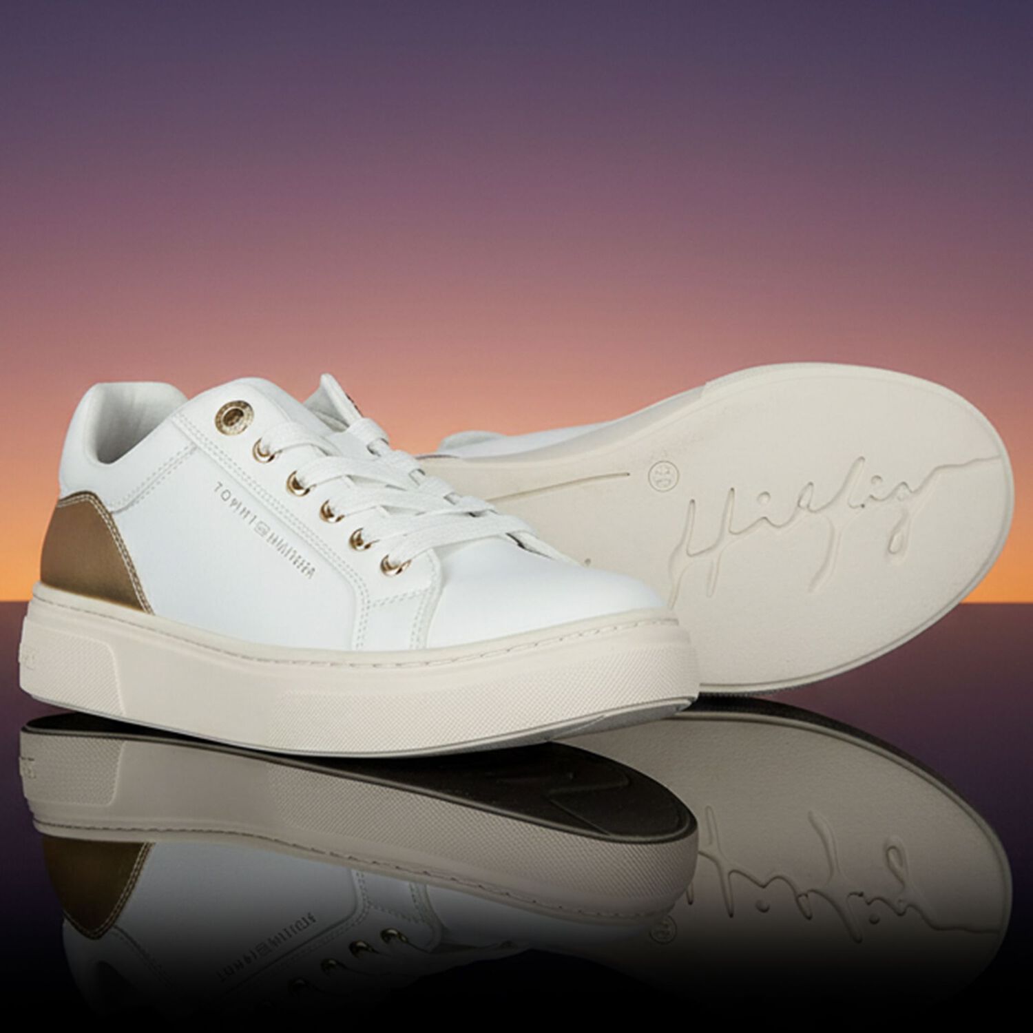 Girls White & Gold Logo Trainers, 1, hi-res