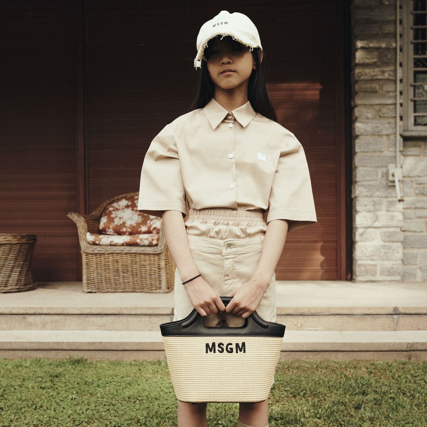 حقيبة يد من القش باللون البيج والأسود للبنات, 1, hi-res