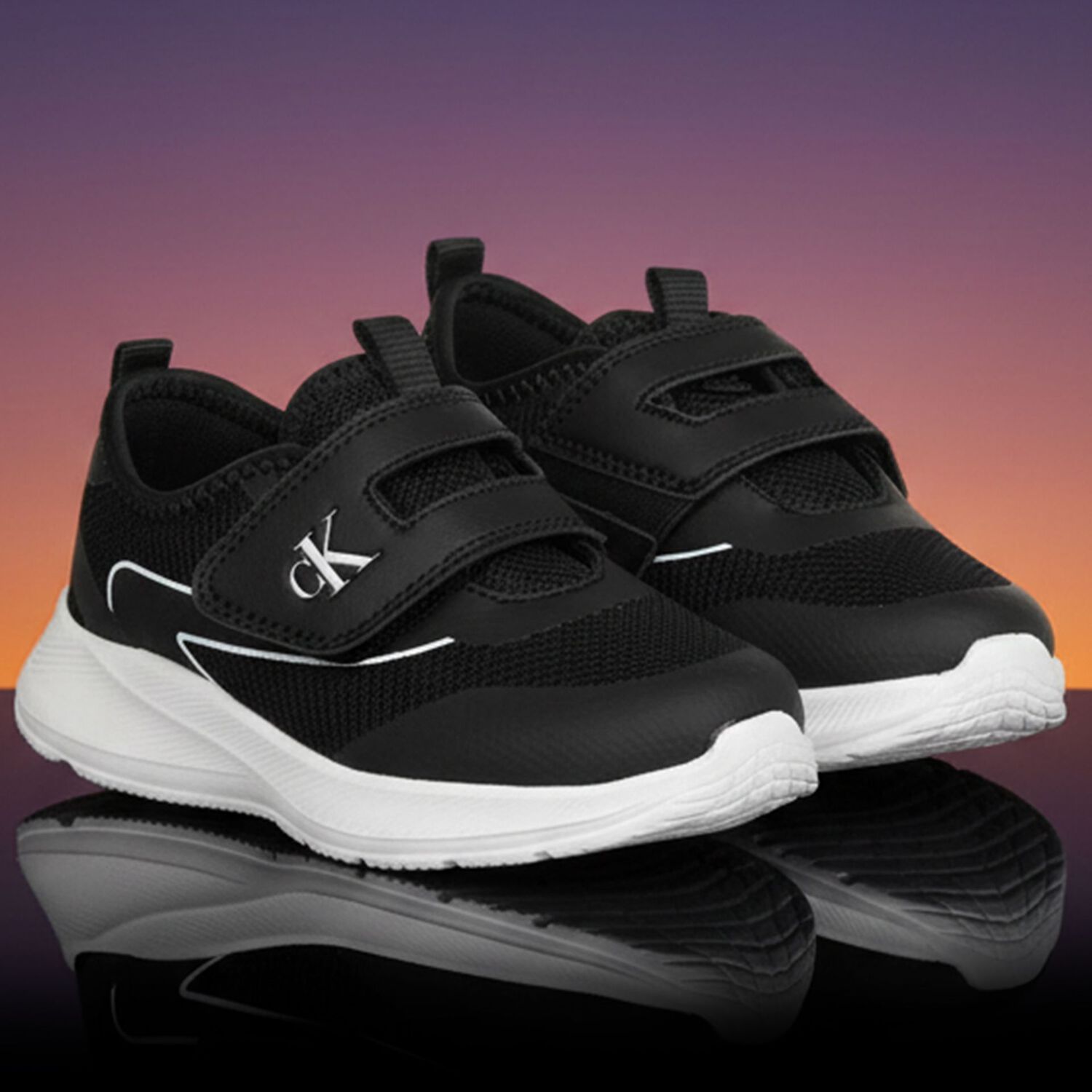 حذاء رياضي أولاد بالشعار باللون الأبيض والأسود , 1, hi-res