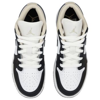  Air Jordan 1 باللون الأسود والأبيض والعاجي حذاء رياضي منخفض 