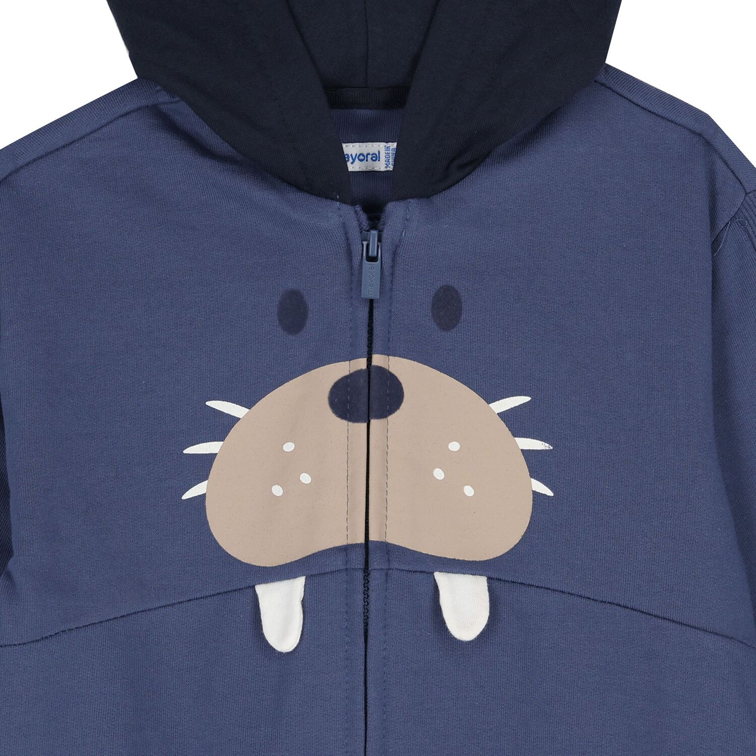 طقم رياضي للأولاد بطبعة دب باللون العاجي والأزرق الداكن (3 قطع), 2, hi-res