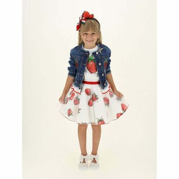 تنورة بطبعة فراولة باللون الابيض للبنات