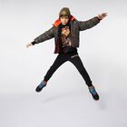 تيشيرت أولاد بالشعار باللون الأسود, 1, hi-res