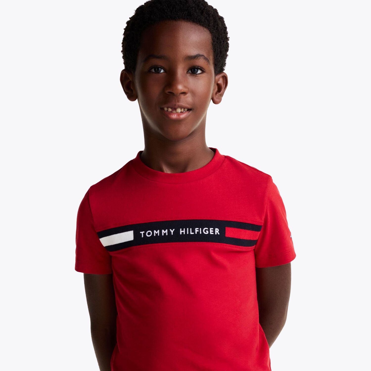 تيشيرت أولاد بالشعار باللون الأحمر, 1, hi-res