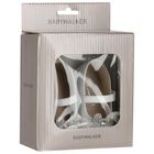 حذاء بنات مزين بفراشه باللون الابيض , 1, hi-res