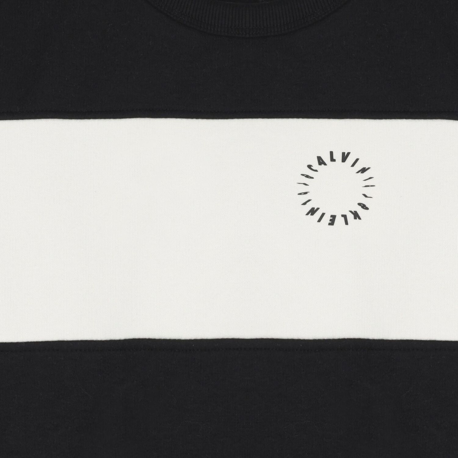 بدلة رياضية بالشعار للأولاد باللون الأسود والعاجي, 1, hi-res