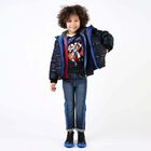 تيشيرت بالشعار باللون الكحلى والابيض للاولاد, 1, hi-res