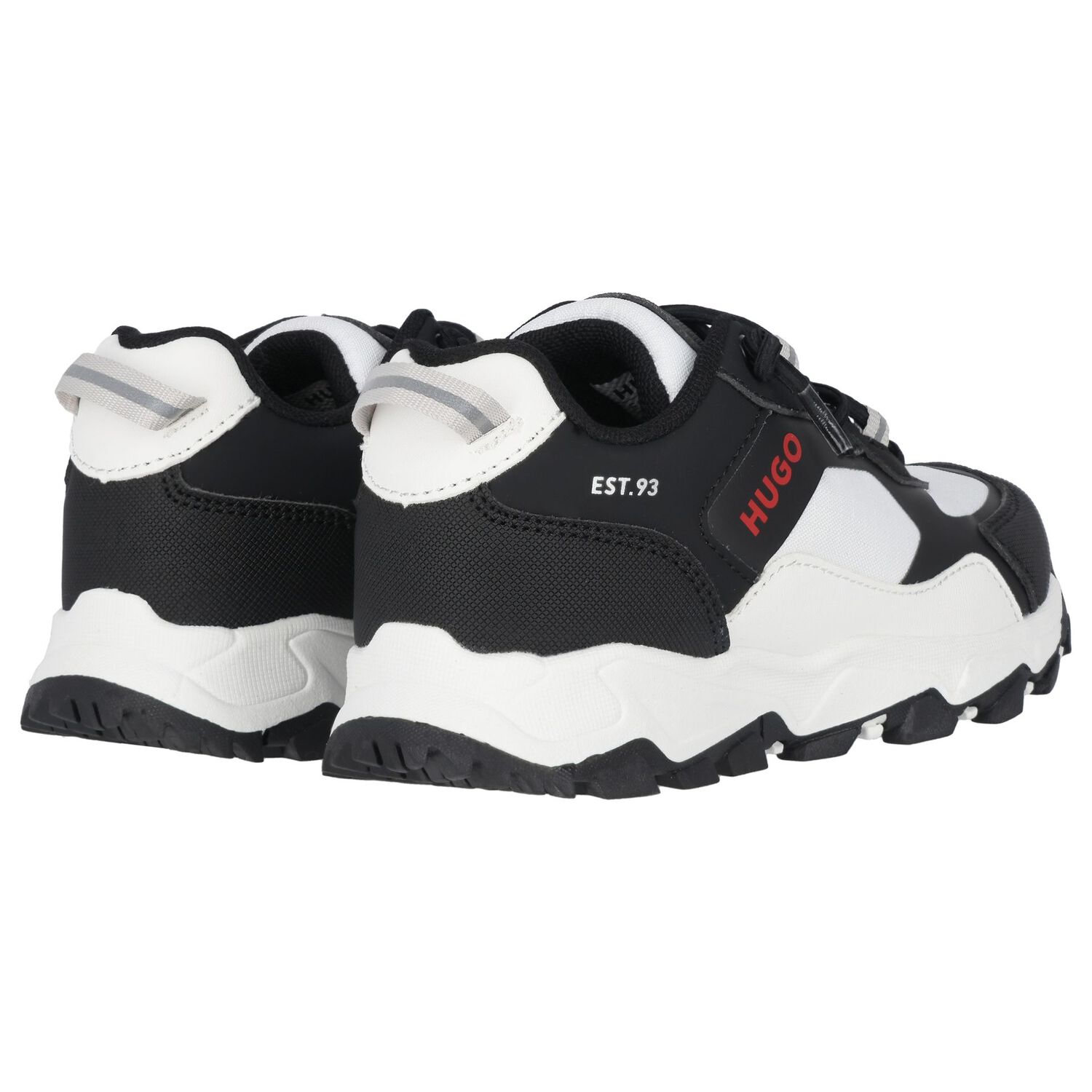 حذاء رياضي بشعار باللونين الأبيض والأسود للأولاد, 1, hi-res image number null