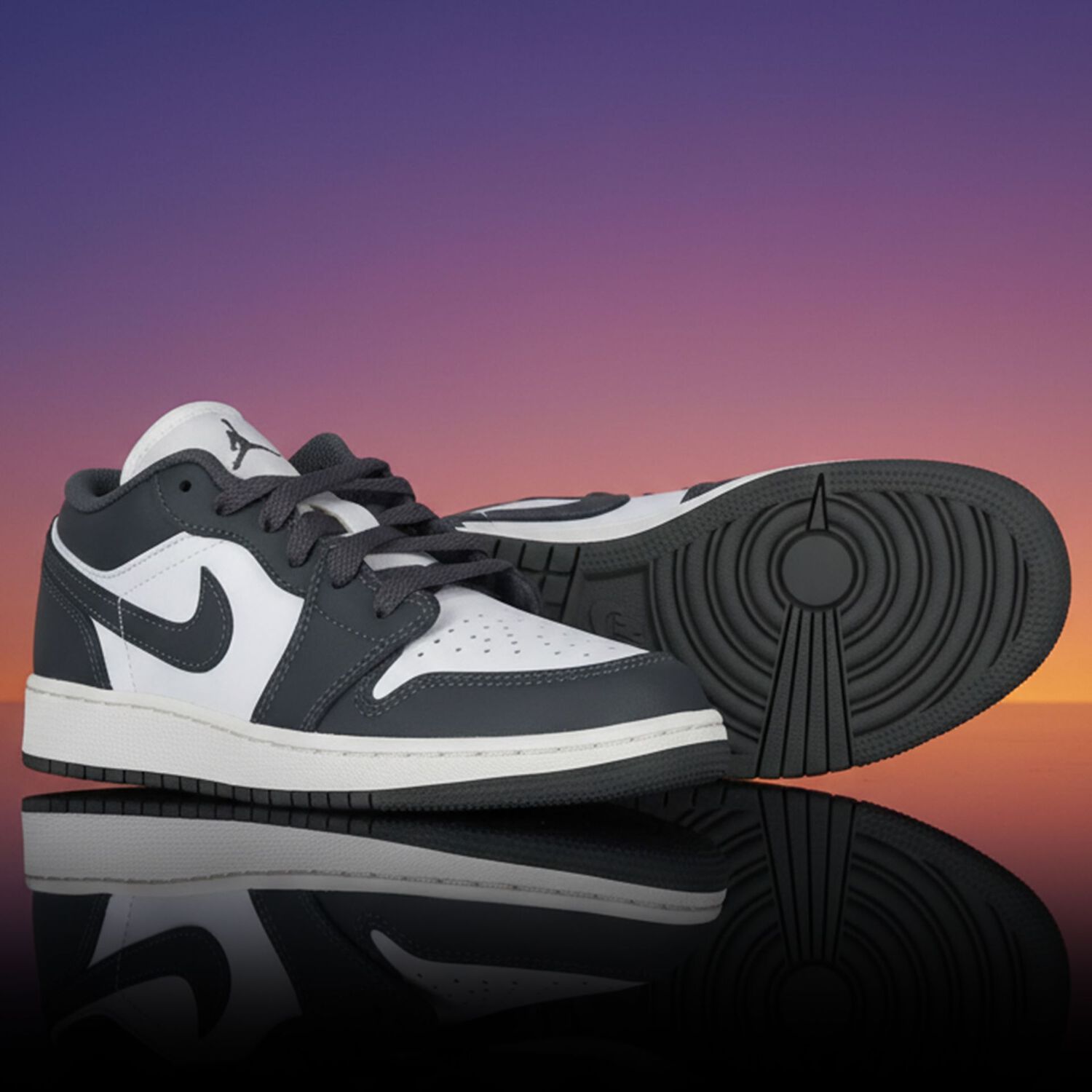Grey & White Air Jordan 1 Low Trainers, 8, hi-res