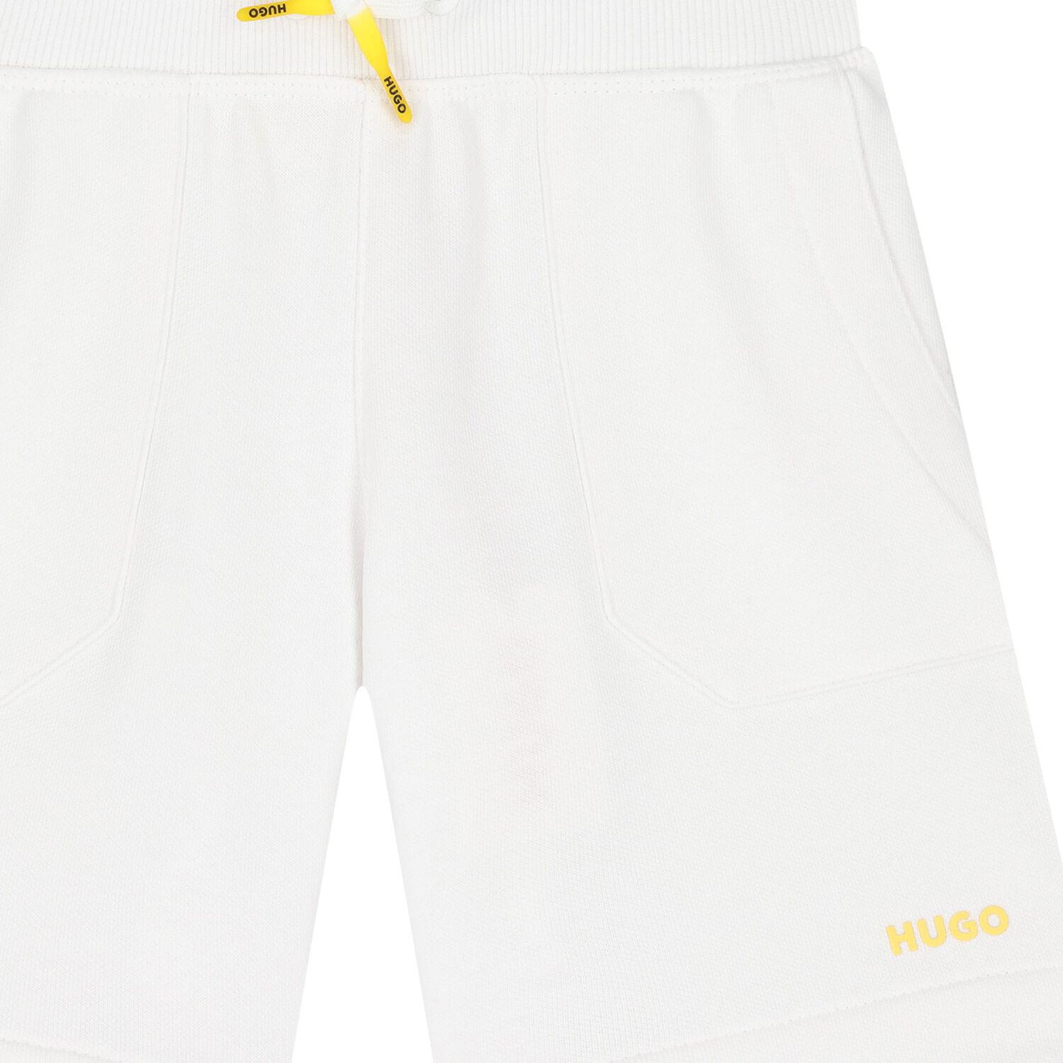 شورت بالشعار باللون الابيض للأولاد, 1, hi-res