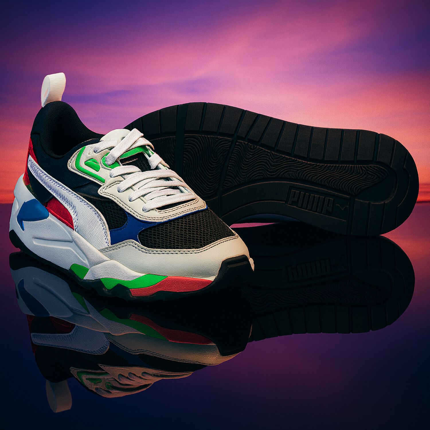 حذاء جي-أر ترينيتي باللون الأبيض والأسود, 1, hi-res