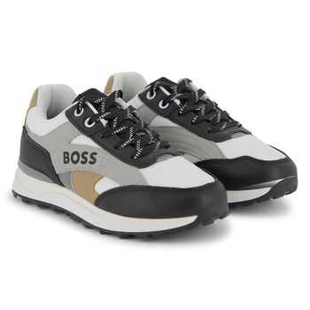 أحذية رياضية للأولاد بشعار متعدد الألوان