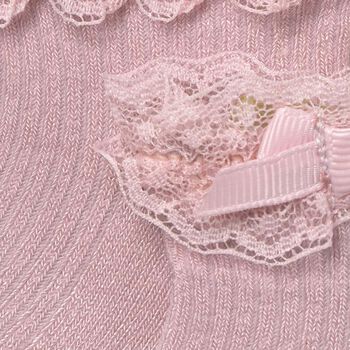 جوارب دانتيل  للبنات باللون الوردي 