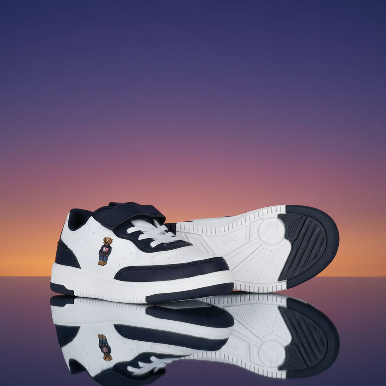 Boys White & Navy Blue Logo Trainers, 1, hi-res