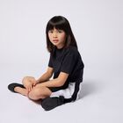 تيشيرت بنات بالشعار  مرصع بأحجار الراين باللون الاسود , 1, hi-res