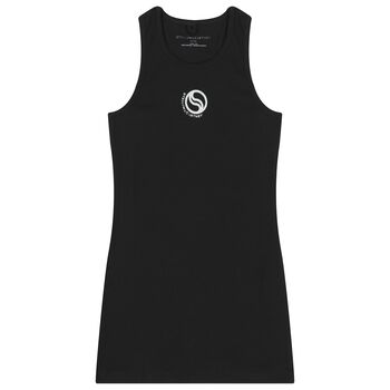 فستان باللون أسود بشعار للبنات