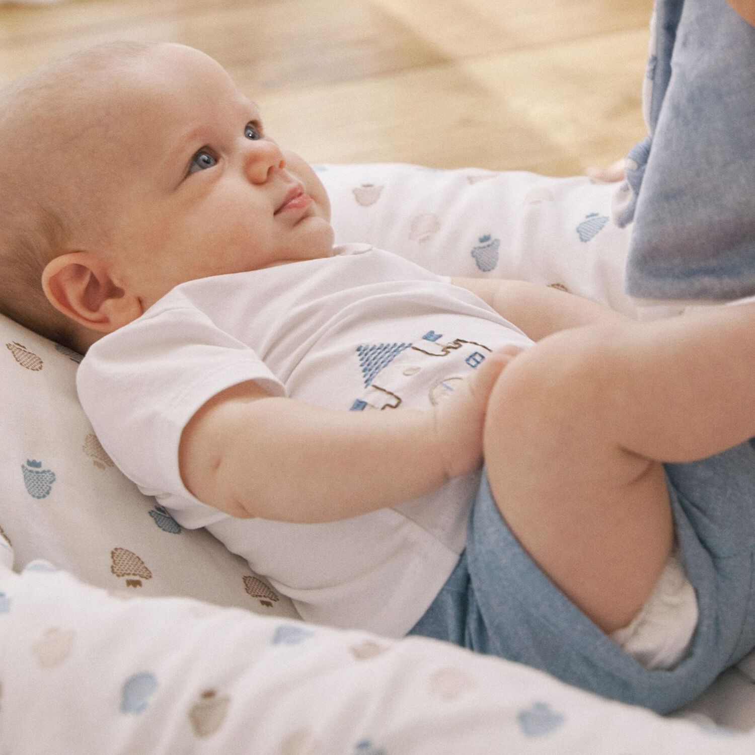 Baby Boys White Teddy Bear Blanket, 1, hi-res