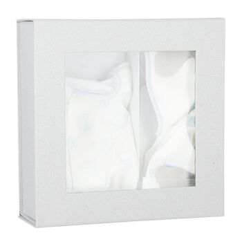 طقم هدايا للأولاد باللونين الأبيض والأزرق 