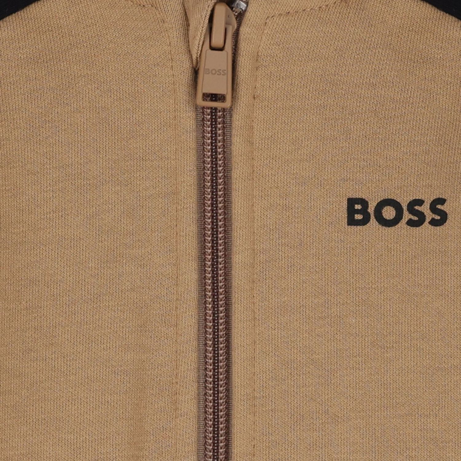 توب اولاد هودى بسحاب باللون البيج والاسود والابيض , 1, hi-res