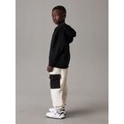 بنطلون رياضي للأولاد بشعار باللون البيج, 1, hi-res