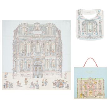Chateau Choux Carr&eacute; Swaddle & Bib Gift Set