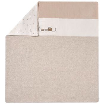 بطانية بطبعة قطار للأطفال باللون البيج