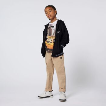 بنطلون بيج بشعار للأولاد