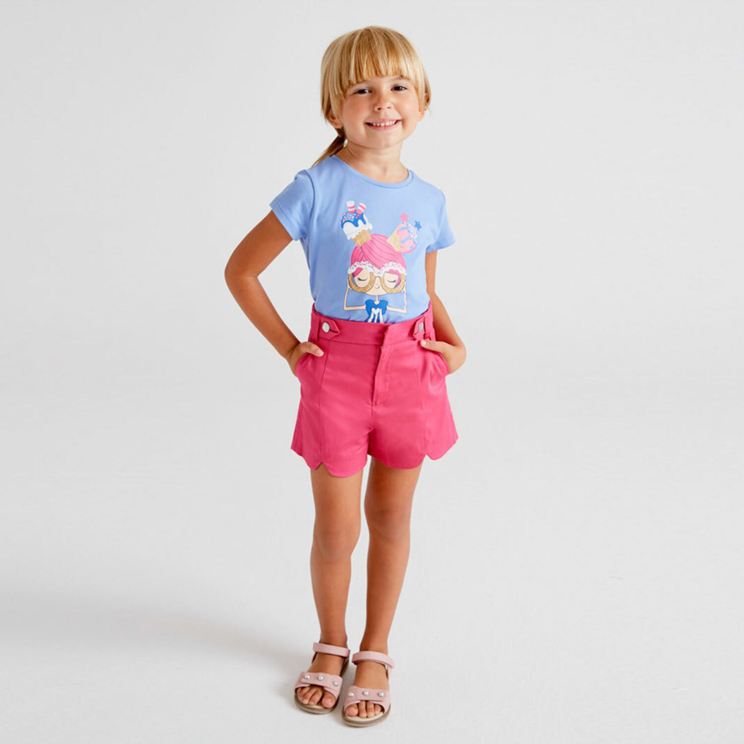 شورت ساتان باللون الزهري للبنات, 1, hi-res