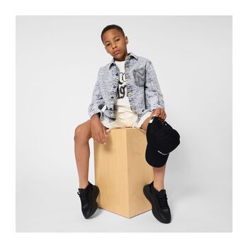 تيشيرت بشعار الفيل باللون الأبيض للأولاد