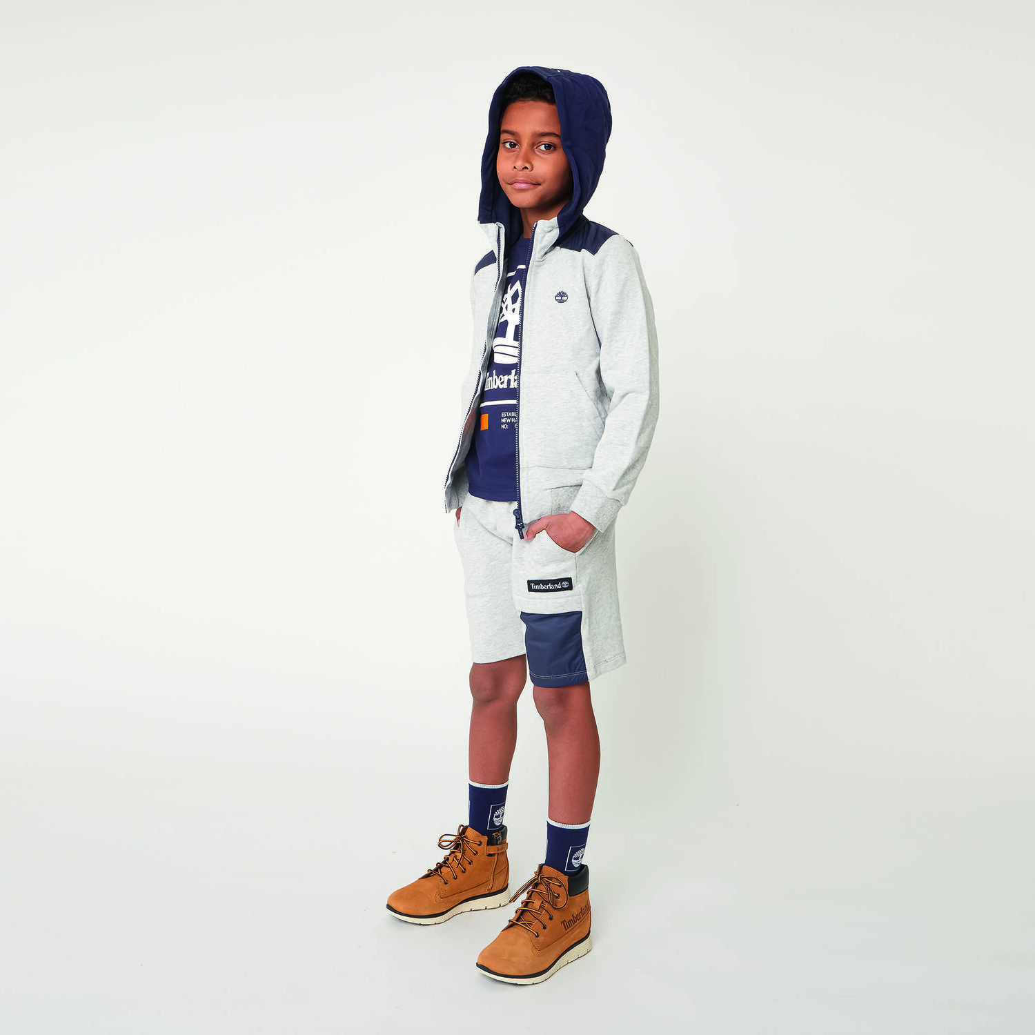 جوارب بالشعار باللون الرمادي والكحلي للأولاد, 2, hi-res image number null