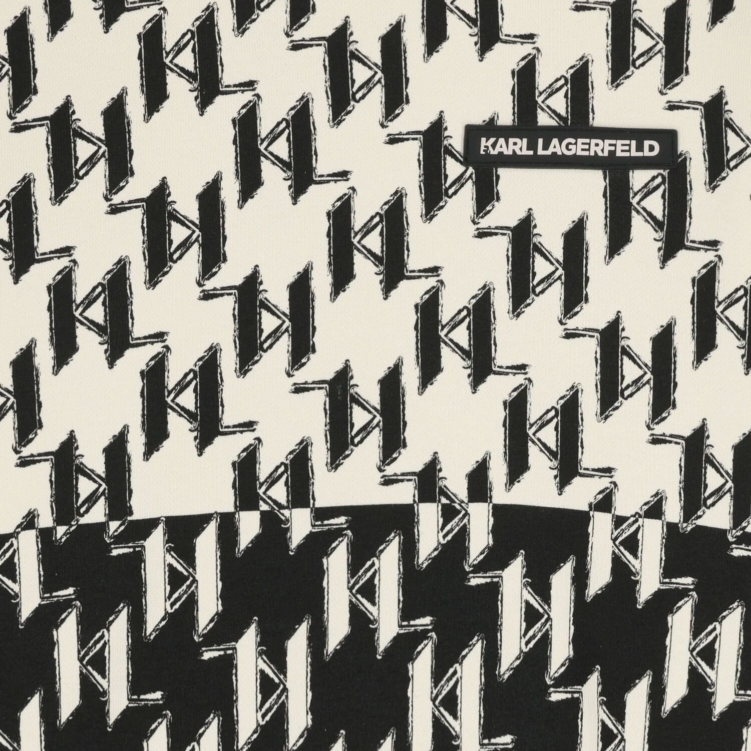 سويت شيرت اولاد بالشعار باللون العاجى والاسود , 1, hi-res