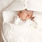 White & Gold D&eacute;licatesse Baby Nest , 2, hi-res