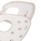 مريلة قطارات للأولاد الصغار باللون العاجي والبيج (عبوة من قطعتين), 1, hi-res