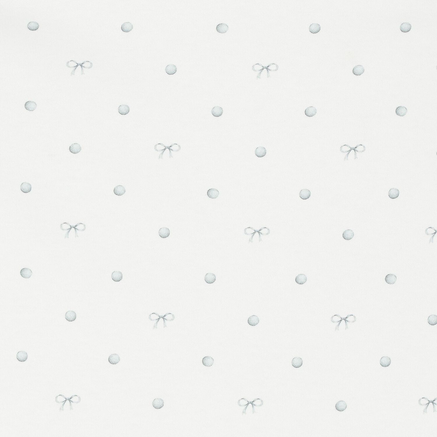 مدس بطبعه فيونكه  فضيه باللون الابيض , 1, hi-res