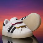 حذاء رياضي سوبر ستار بإضاءة ليد باللون الأبيض والأسود, 1, hi-res