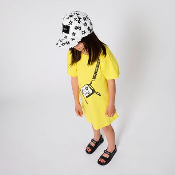 Girls White Flower Cap