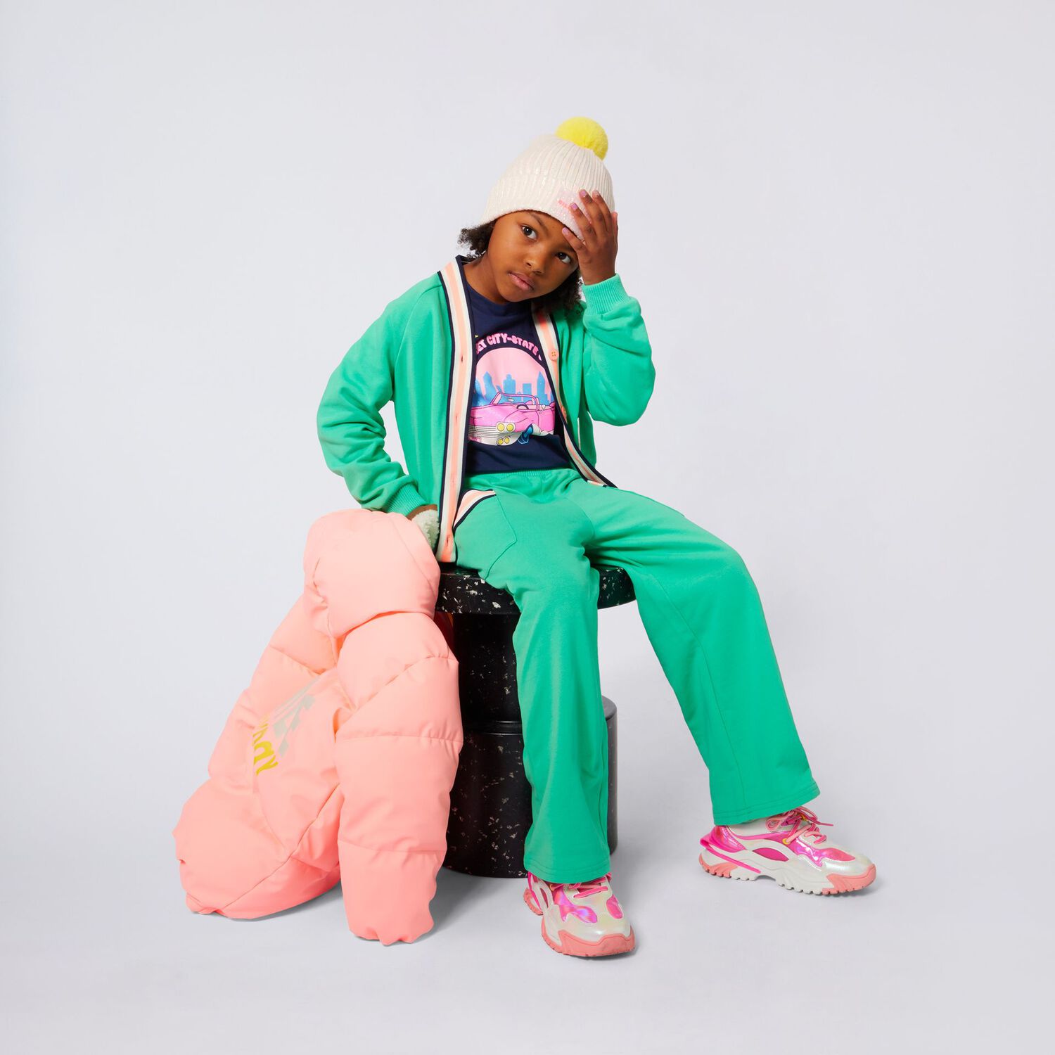 بلوزة بنات بأكمام بشعار سيارة باللون الكحلي , 1, hi-res