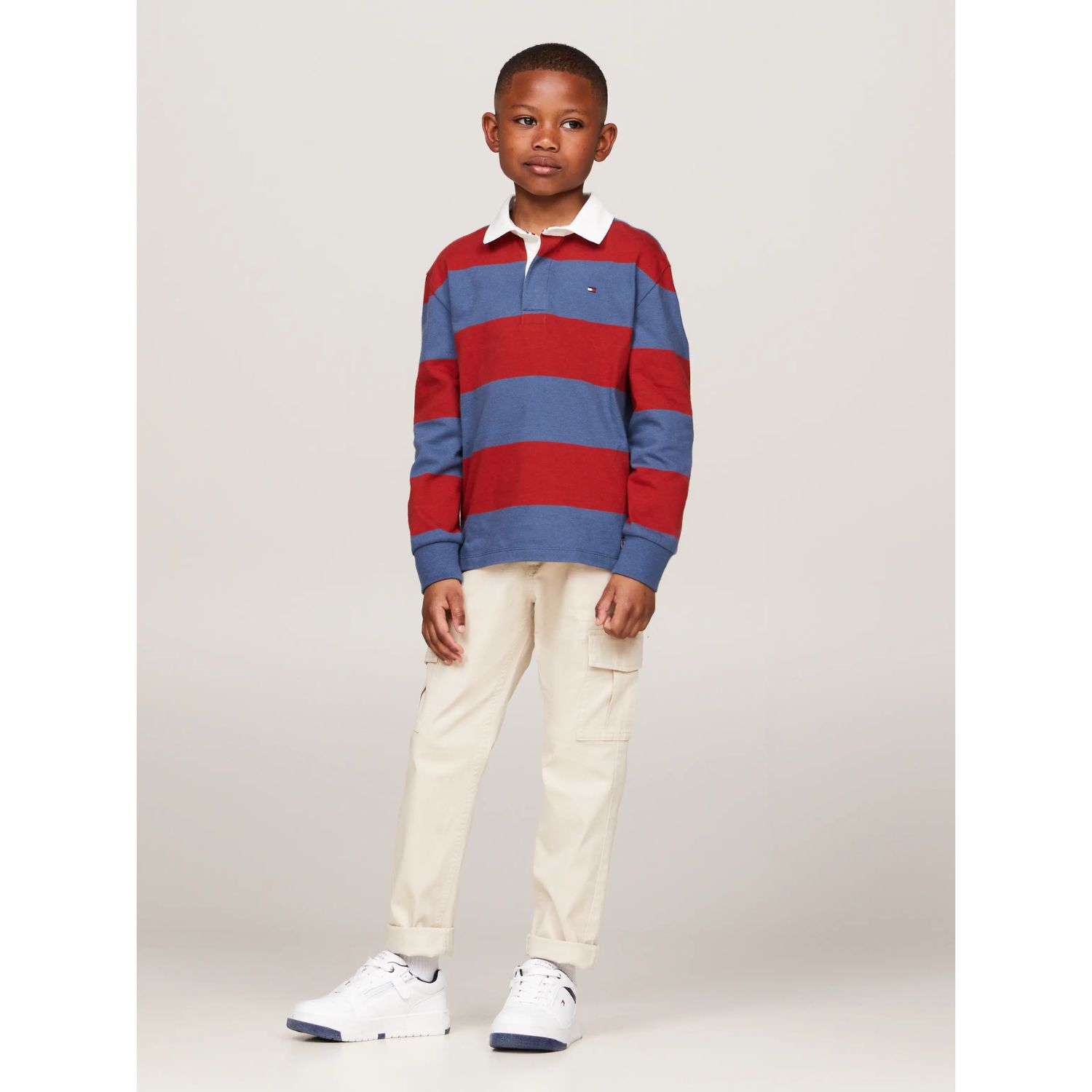 بنطلون أولاد بالشعار  باللون البيج, 1, hi-res