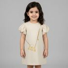 فستان بنات بالشعار بطبعه حقيبه باللون البيج , 1, hi-res