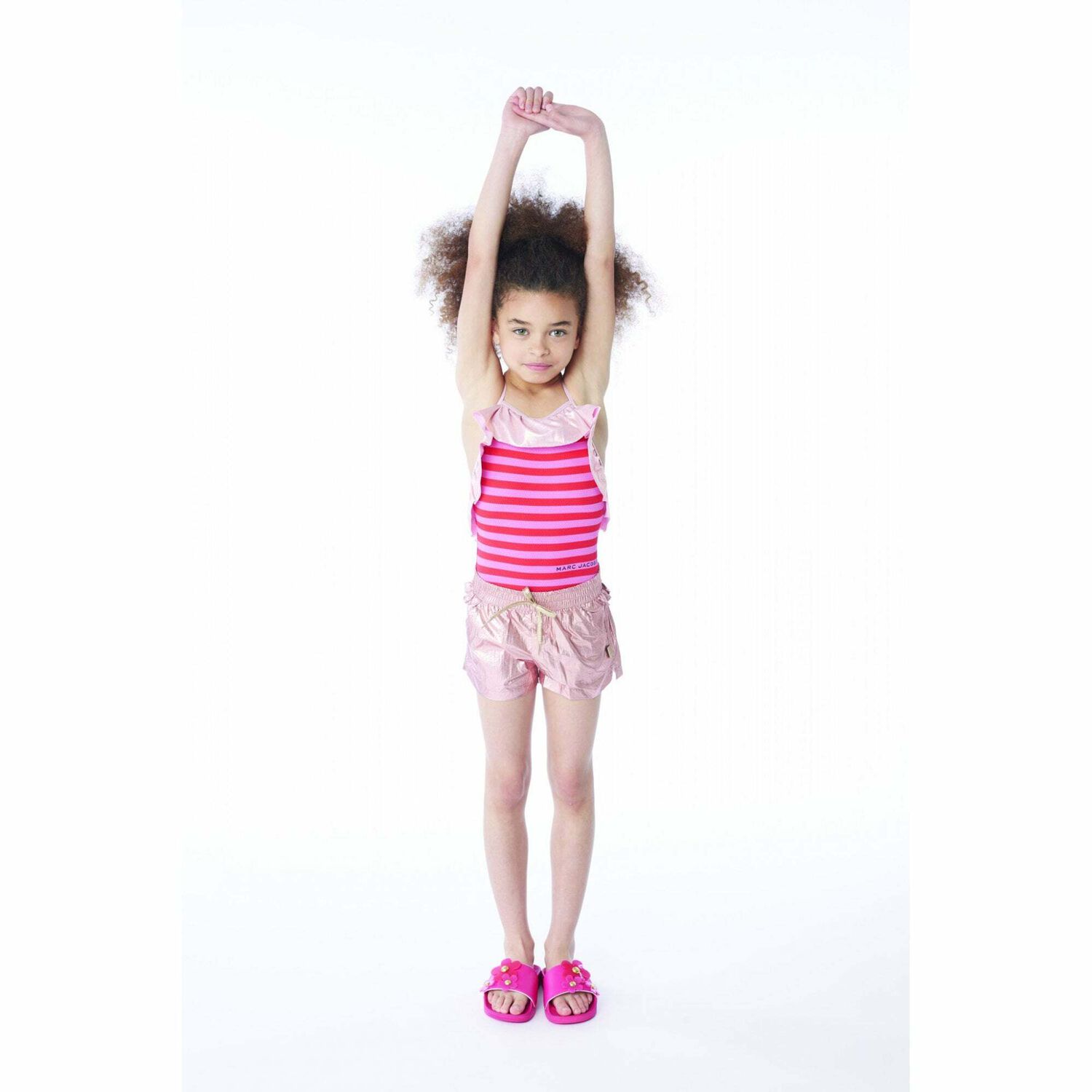 طقم سباحة بالشعار مخطط باللون الزهرى والاحمر للبنات, 1, hi-res image number null