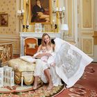 طقم هدايا أولاد قماط ومريلة باللون العاجى والأزرق للأطفال, 1, hi-res