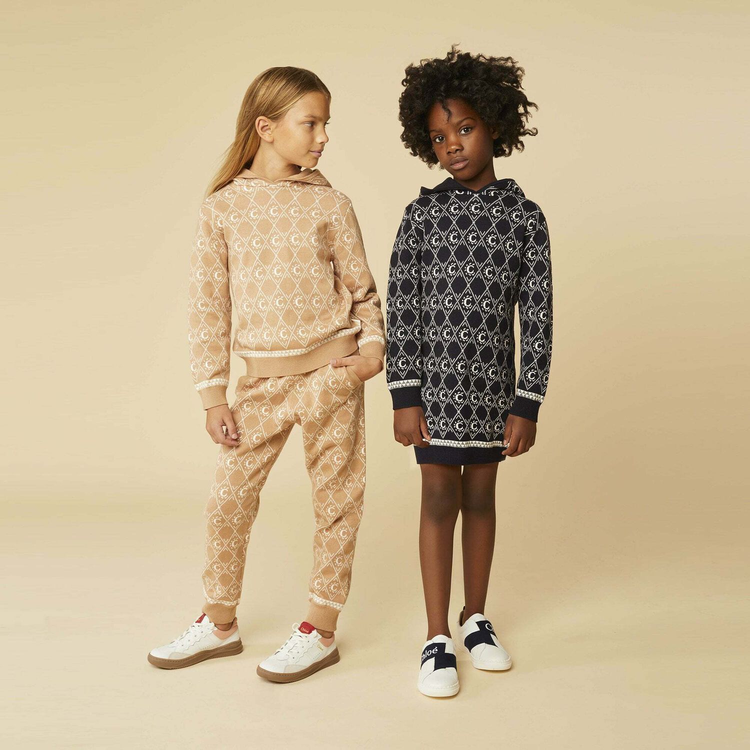 فستان هودى بالشعار باللون الكحلى, 1, hi-res