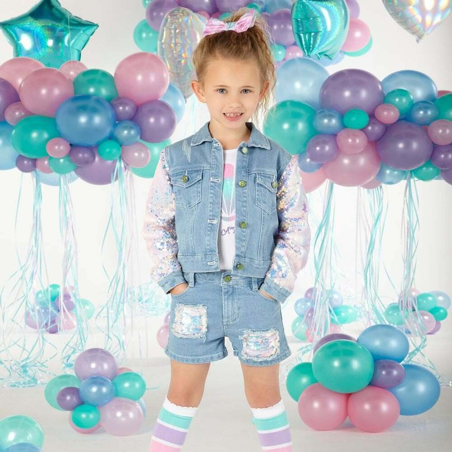 شورت جينز مطرز باللون الازرق للبنات, 1, hi-res image number null