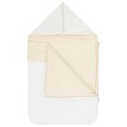 عش الطفل بشعار باللونين الأبيض و الأصفر, 1, hi-res